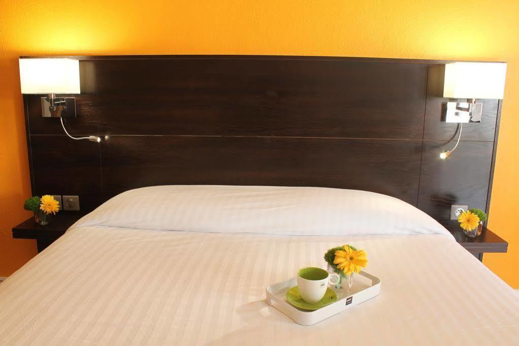 מריגוט Centr'Hotel מראה חיצוני תמונה